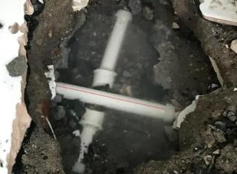 青秀阳台漏水维修公司为您分享楼上楼下漏水怎么处理